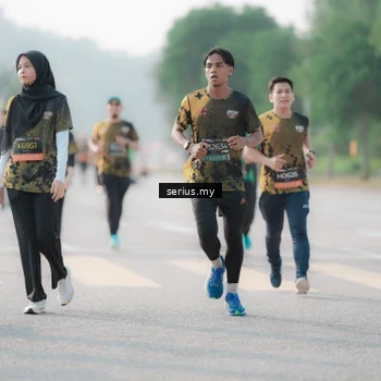 Runner Photo 6406728