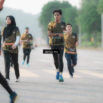 Runner Photo 6406729