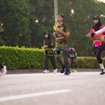 Runner Photo 6406730