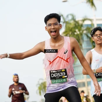 Runner Photo 6406732