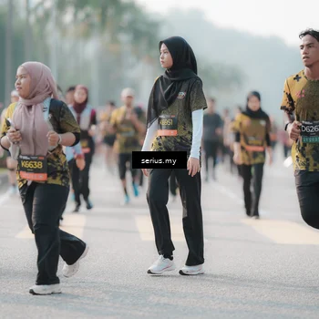 Runner Photo 6406743
