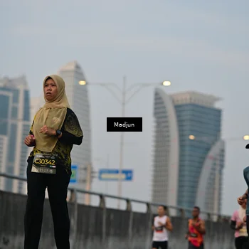 Runner Photo 6406745