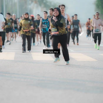 Runner Photo 6406782