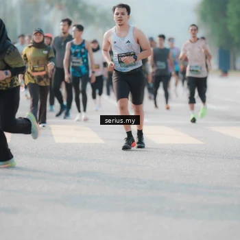 Runner Photo 6406790