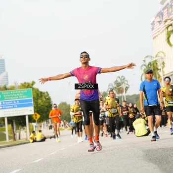 Runner Photo 6406792