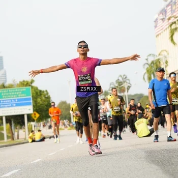 Runner Photo 6406795