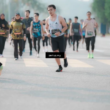 Runner Photo 6406798