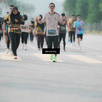 Runner Photo 6406815