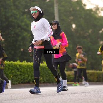 Runner Photo 6406817