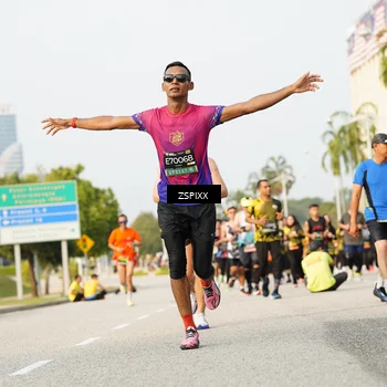Runner Photo 6406825