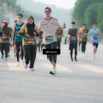 Runner Photo 6406828