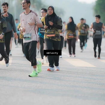 Runner Photo 6406829