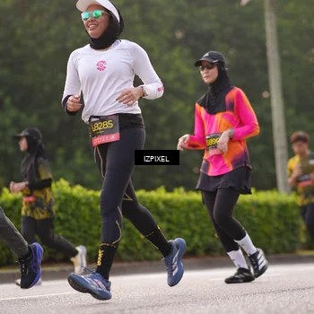 Runner Photo 6406837