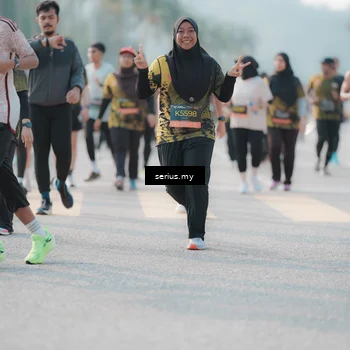 Runner Photo 6406839