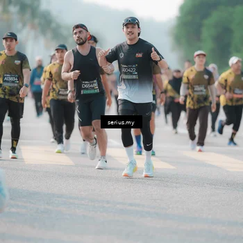 Runner Photo 6406912