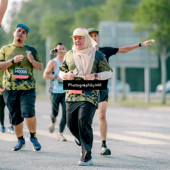 Runner Photo 6406913