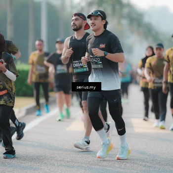 Runner Photo 6406936