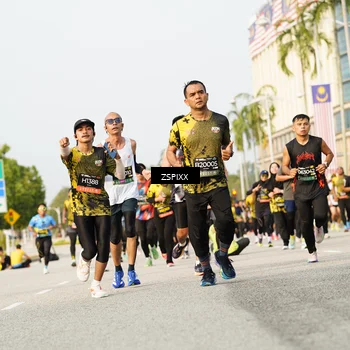 Runner Photo 6406946
