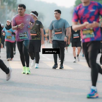 Runner Photo 6406955