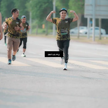 Runner Photo 6407011