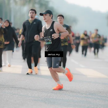 Runner Photo 6407046
