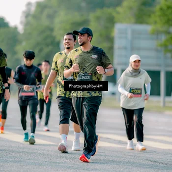 Runner Photo 6407048