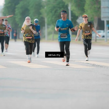 Runner Photo 6407058