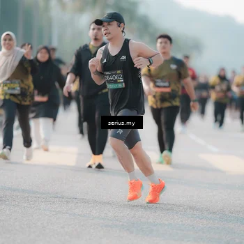 Runner Photo 6407070
