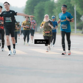 Runner Photo 6407074