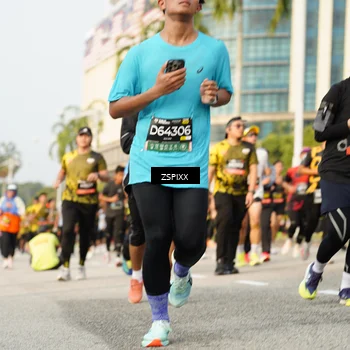 Runner Photo 6407092