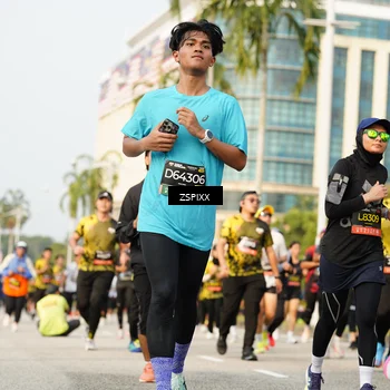 Runner Photo 6407096