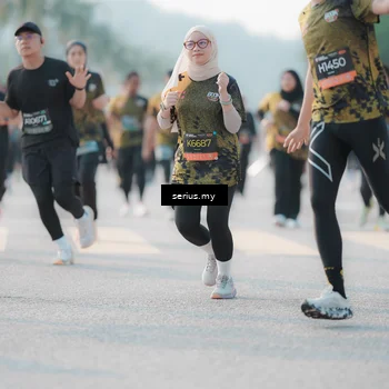 Runner Photo 6407123