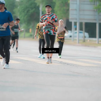 Runner Photo 6407125