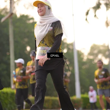 Runner Photo 6407135