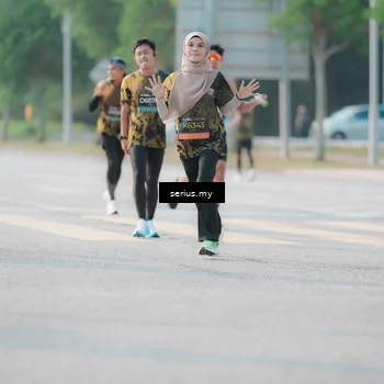 Runner Photo 6407146