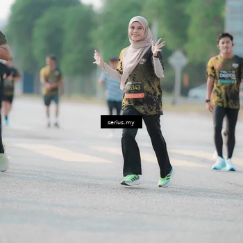 Runner Photo 6407148