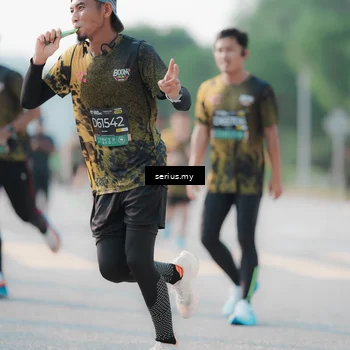 Runner Photo 6407188
