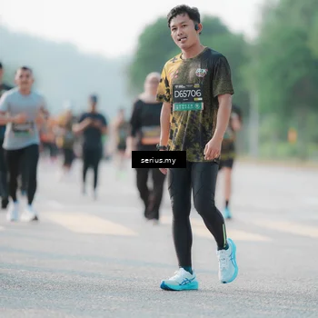 Runner Photo 6407189