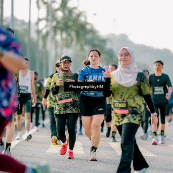 Runner Photo 6407215