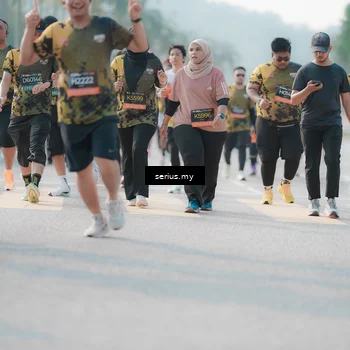 Runner Photo 6407253