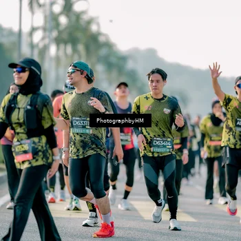 Runner Photo 6407256