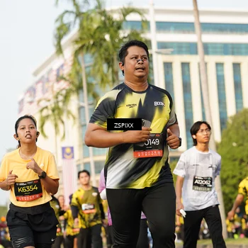 Runner Photo 6407263