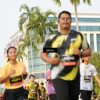 Runner Photo 6407266