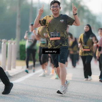Runner Photo 6407270