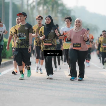 Runner Photo 6407272