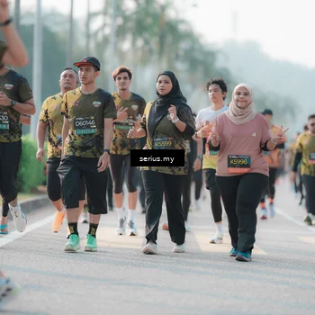 Runner Photo 6407274