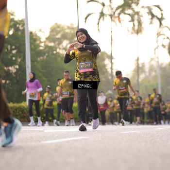 Runner Photo 6407293