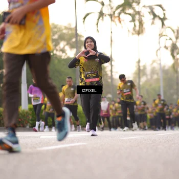 Runner Photo 6407304