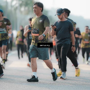 Runner Photo 6407308