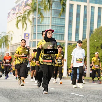Runner Photo 6407313